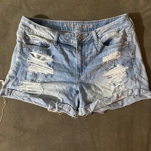 American eagle distressed shorts